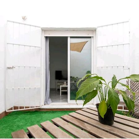Casa De La Alameda Apartment Seville Luaran gambar